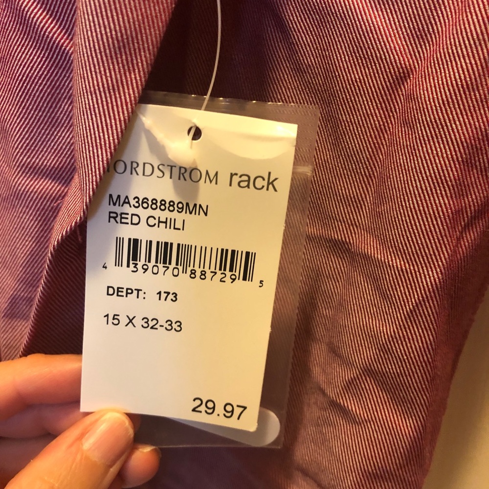 Men’s Nordstrom Rack Collared Button Down Shirt. - Picture 2 of 2
